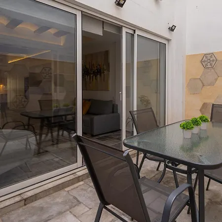 Florit Flats - Center Modern 1br 2bth Terrace Wi-fi Ac Apartment