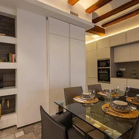 Florit Flats - Center Modern 1br 2bth Terrace Wi-fi Ac Apartment Valencia