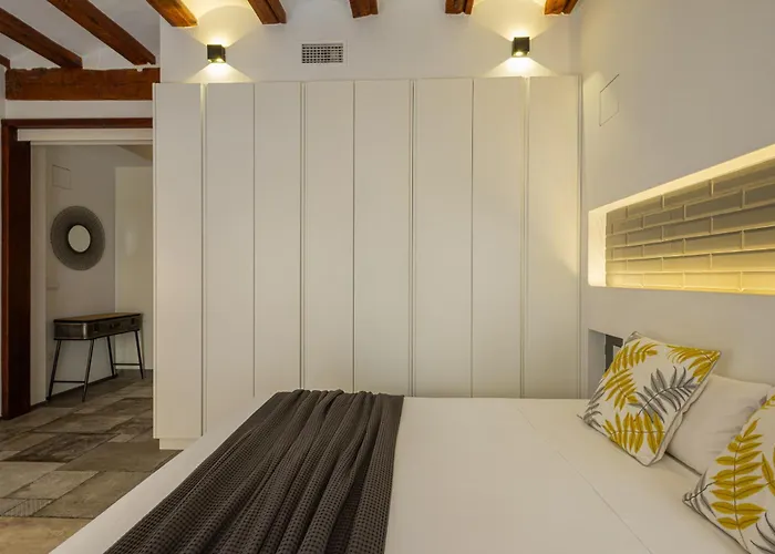 Apartamento Florit Flats - Center Modern 1br 2bth Terrace Wi-fi Ac *